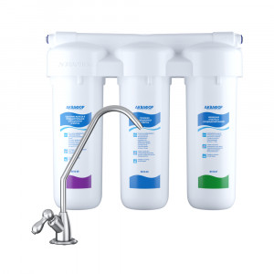 Проточная система Водоочиститель Аквафор модель Трио Fe